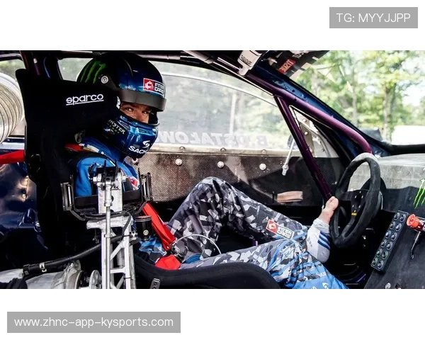 中国赛车手首次站上领奖台，创造历史突破，中国 赛车手