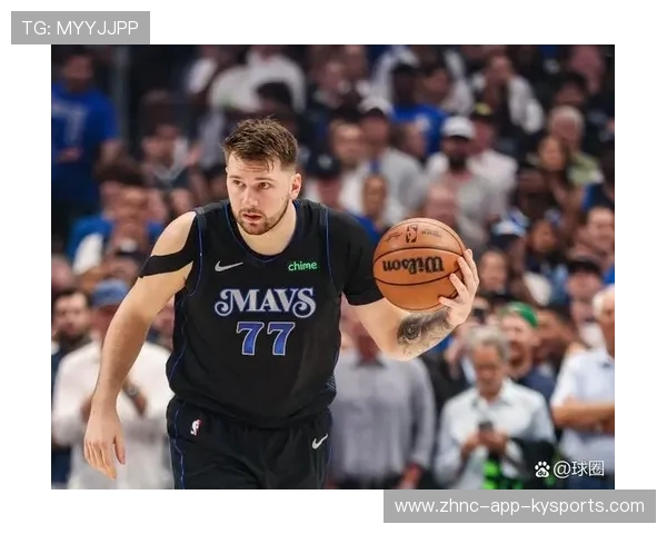 东契奇突破分球助攻,独行侠团队配合见效 东契奇突破分球助攻,独行侠团队配合见效